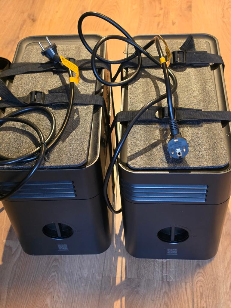 HomeWizard Stekkerbatterijen (2x) + kWh-meter (5 kWh), Doe-het-zelf en Verbouw, Zonnepanelen en Toebehoren, Ophalen