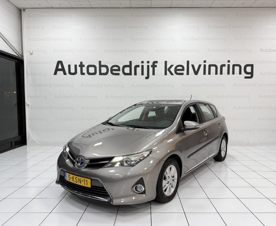 Toyota Auris 1.8 Hybrid Asp Bovag Garantie NAP (bj 2013), Auto's, Automaat, Stof, Gebruikt, 4 cilinders