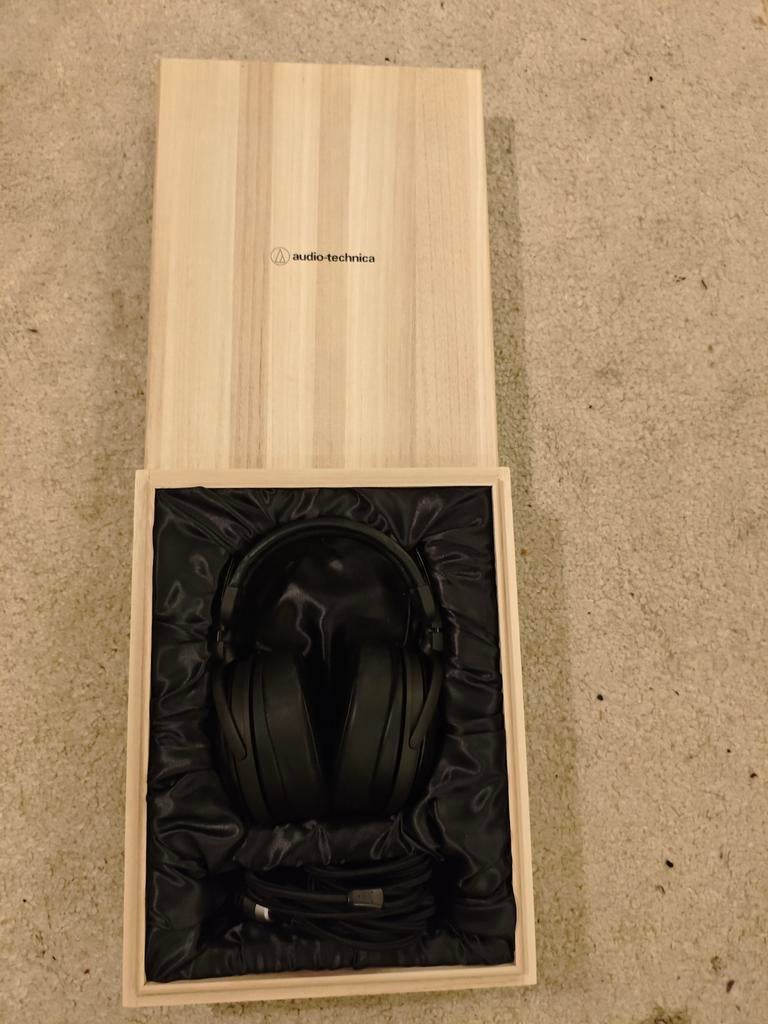 Audio Technica AWKT, Ophalen of Verzenden, Minder dan 50 cm, Schilderij, Minder dan 50 cm