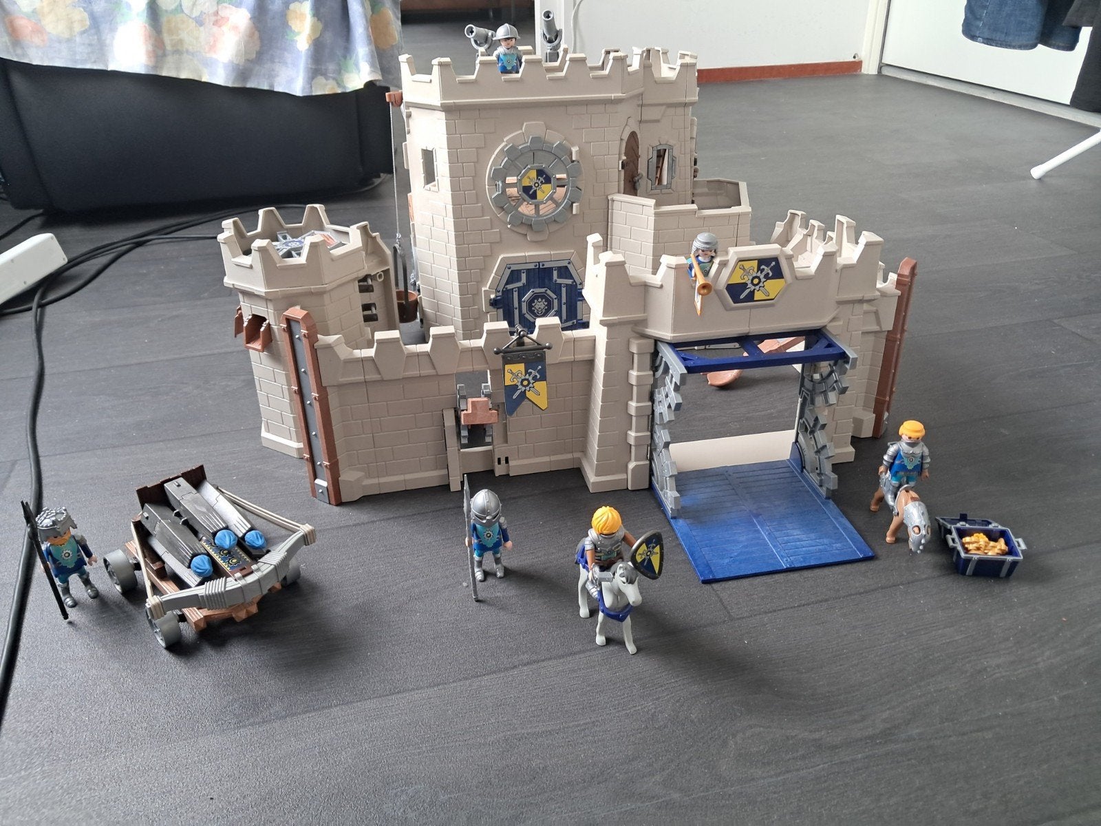 Playmobil Novelmore Kasteel Moet nu weg!, Ophalen, Gebruikt