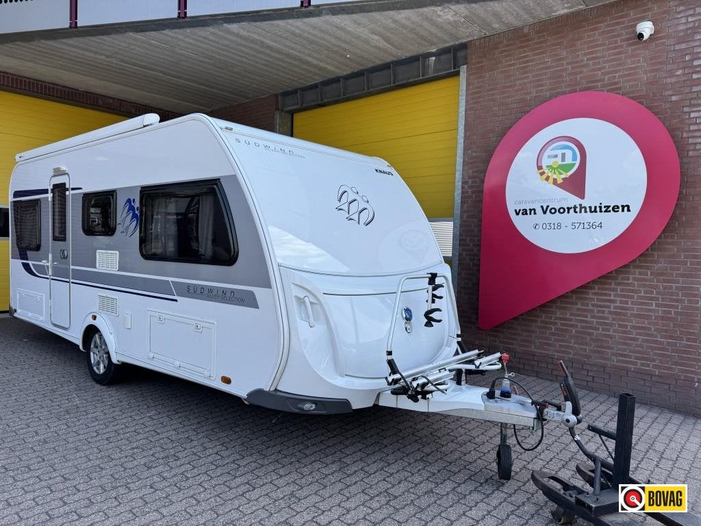 Knaus Sudwind Silver Selection 500 EU, Caravans en Kamperen, Caravans, Bedrijf, tot en met 4, 1000 - 1250 kg, Rondzit, Knaus, 2 aparte bedden