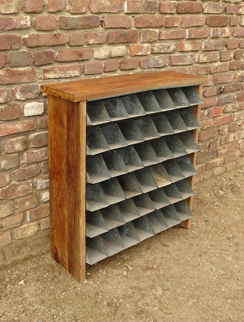 heel aparte grutterskast met uitneembare bakjes vakkenkast, Antiek en Kunst, Curiosa en Brocante, Ophalen