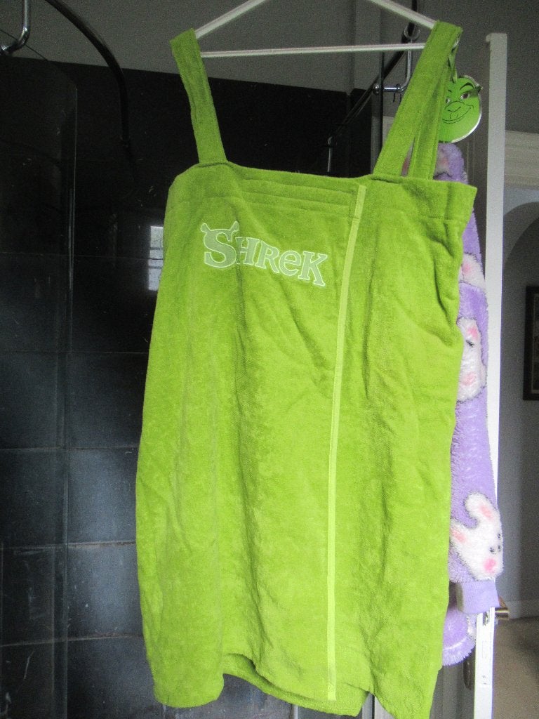 Shrek TOWEL WRAP maat L/XL wikkeldoek jurkje vakantie/strand, Ophalen of Verzenden, Nieuw, Groen, Overige typen