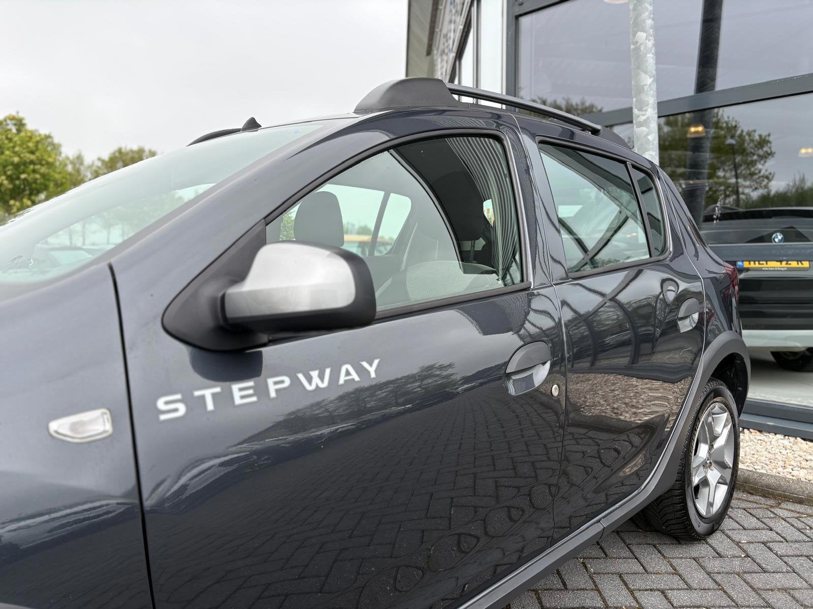 Dacia Sandero 1.0 TCe Stepway Plus | Airco | Cruise | Navi |, Stof, Gebruikt, 100 pk, Origineel Nederlands