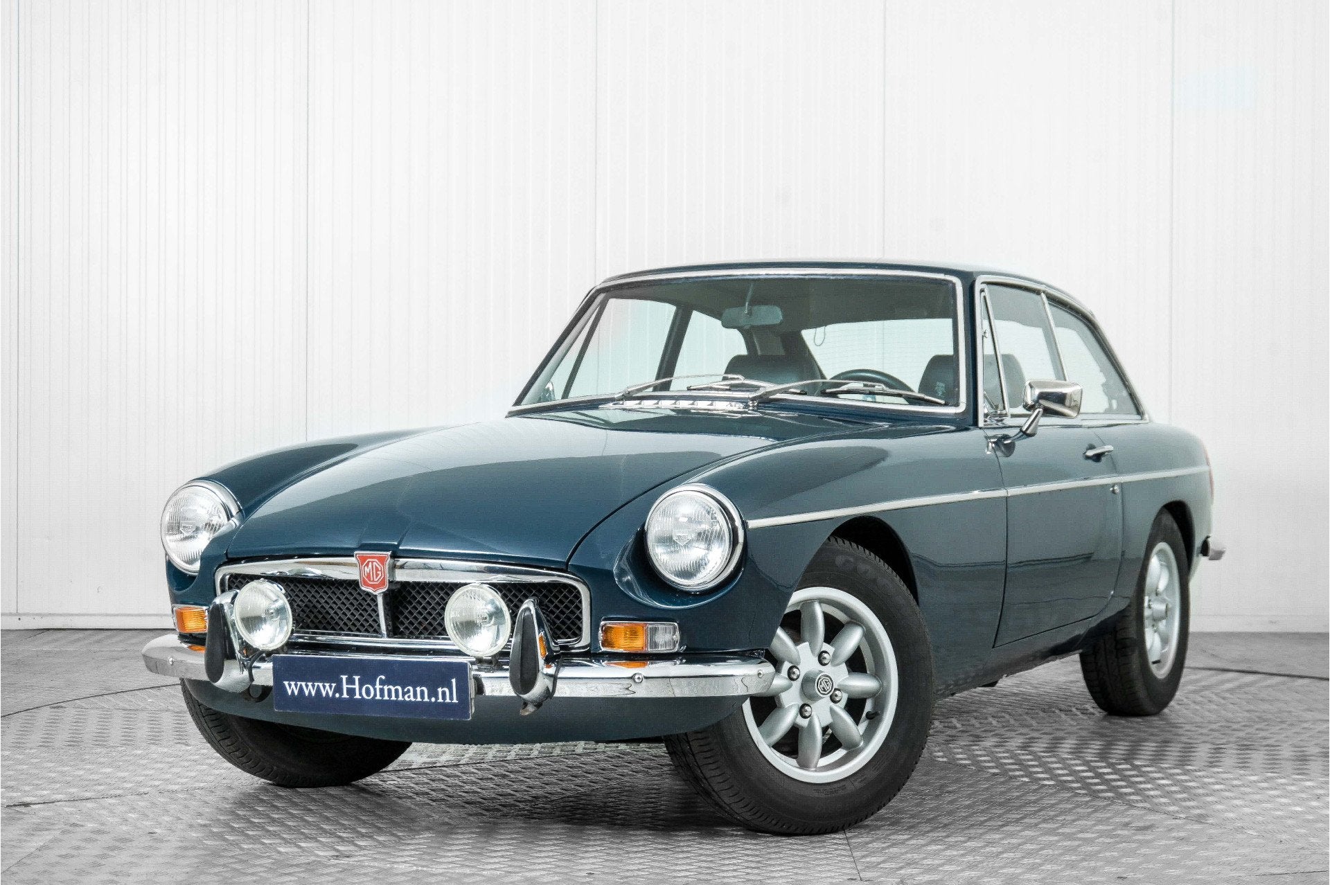 MG B GT Overdrive . (bj 1972), B, Achterwielaandrijving, Gebruikt, 4 cilinders