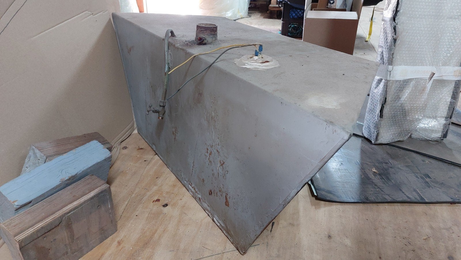 Stalen brandstoftank uit speedboot, Watersport en Boten, Ophalen of Verzenden, Gebruikt, Motor en Techniek, Motorboot