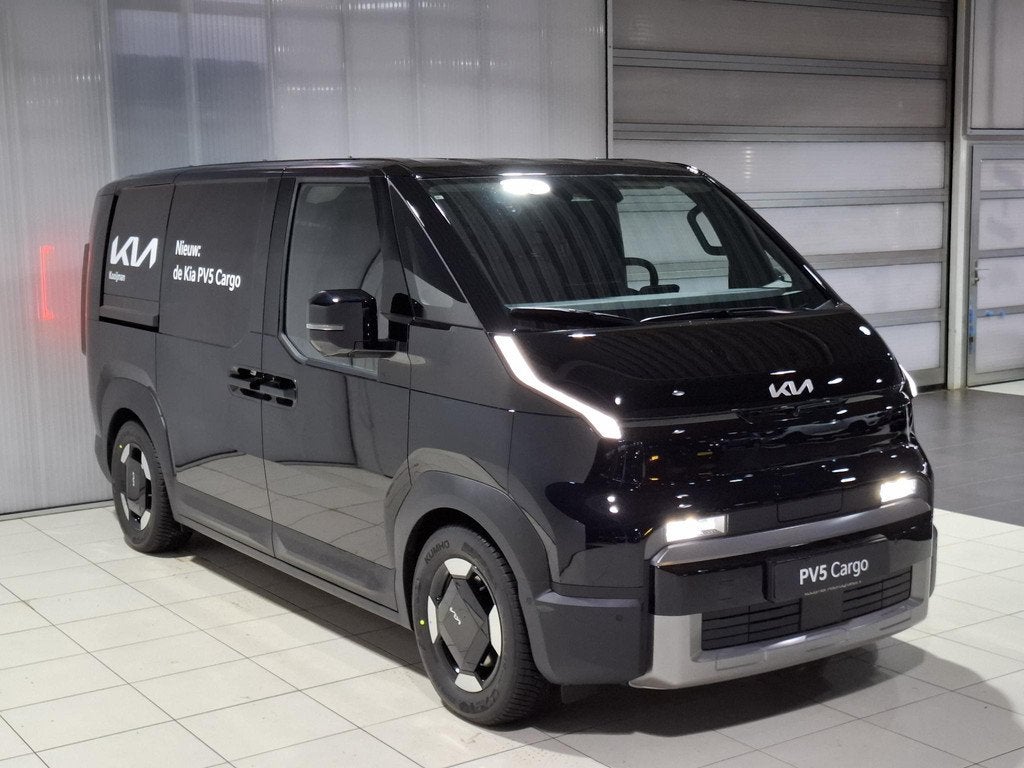 Kia PV5 L2H1 Elite Executive 71.2 kWh Nu beschikbaar voor pr, Auto's, 750 kg, Leder en Stof, Origineel Nederlands, 416 km