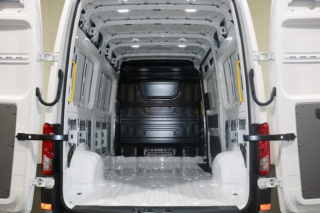 Volkswagen Crafter 2.0 TDI 177pk L3 H3 Automaat Airco Naviga, Auto's, Stof, Gebruikt, 4 cilinders, Volkswagen