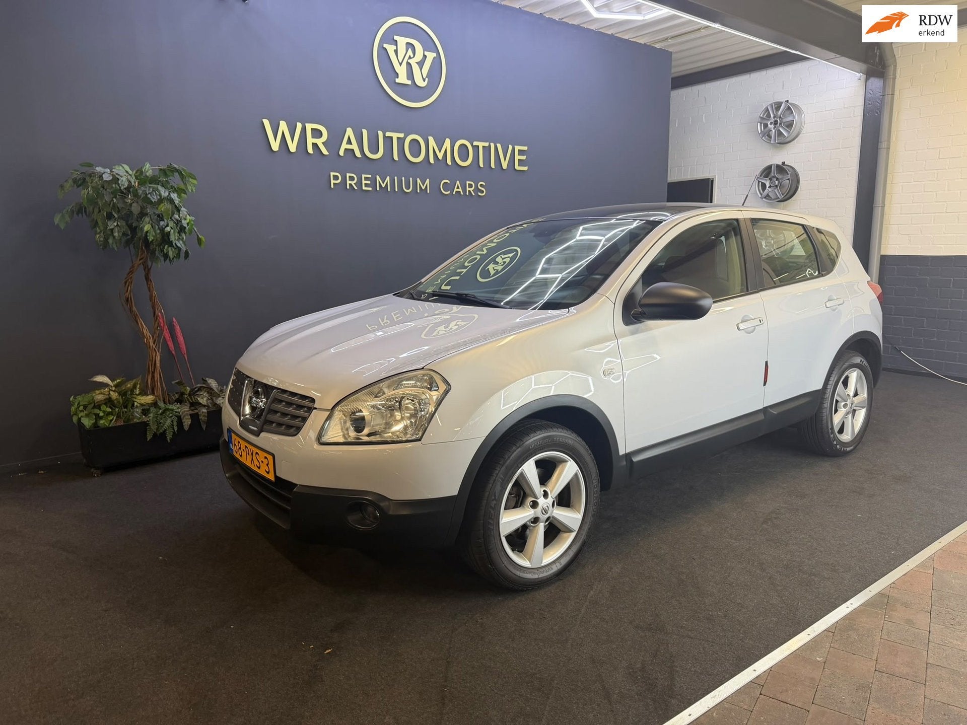 Nissan Qashqai 2.0 Tekna Pack 4WD, Auto's, Stof, Gebruikt, 4 cilinders, Handgeschakeld