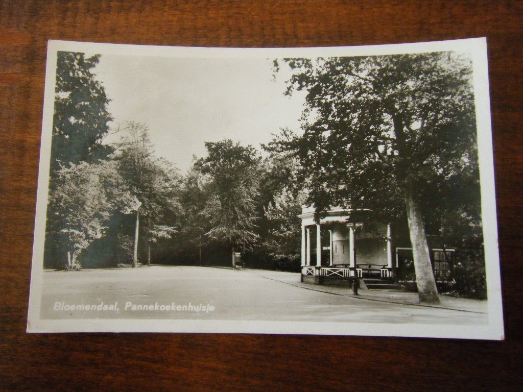 F89 - Bloemendaal - Pannekoekenhuisje - Mooi/Oud, Ophalen of Verzenden, 1940 tot 1960, Noord-Holland
