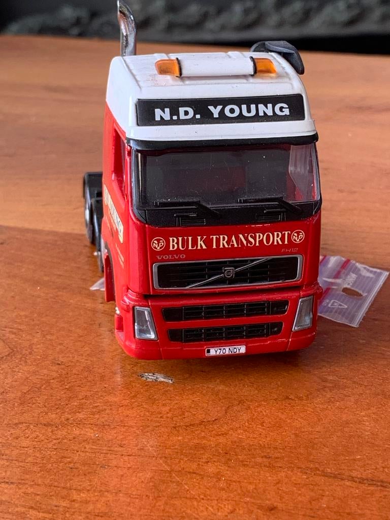 Likn car Volvo FH12 N.D. Young Bulk Transport Engels, Ophalen of Verzenden, Gebruikt, Bus of Vrachtwagen