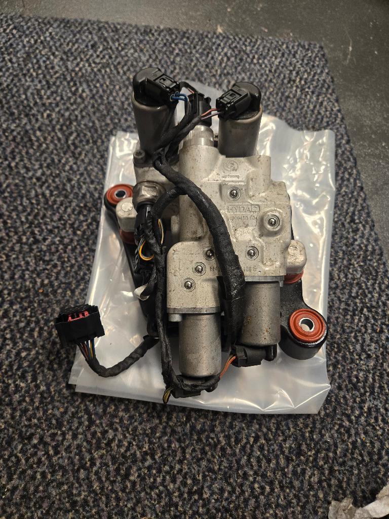 BMW kleppenblok Dynamic drive (BMW 6775258), Ophalen of Verzenden, Gebruikt, BMW