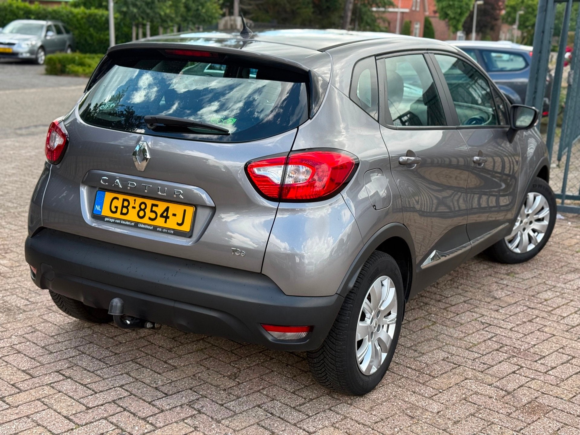 Renault Captur 0.9 TCe NAVI AIRCO CRUISE CTRL, Auto's, Voorwielaandrijving, Gebruikt, 49 €/maand, Origineel Nederlands