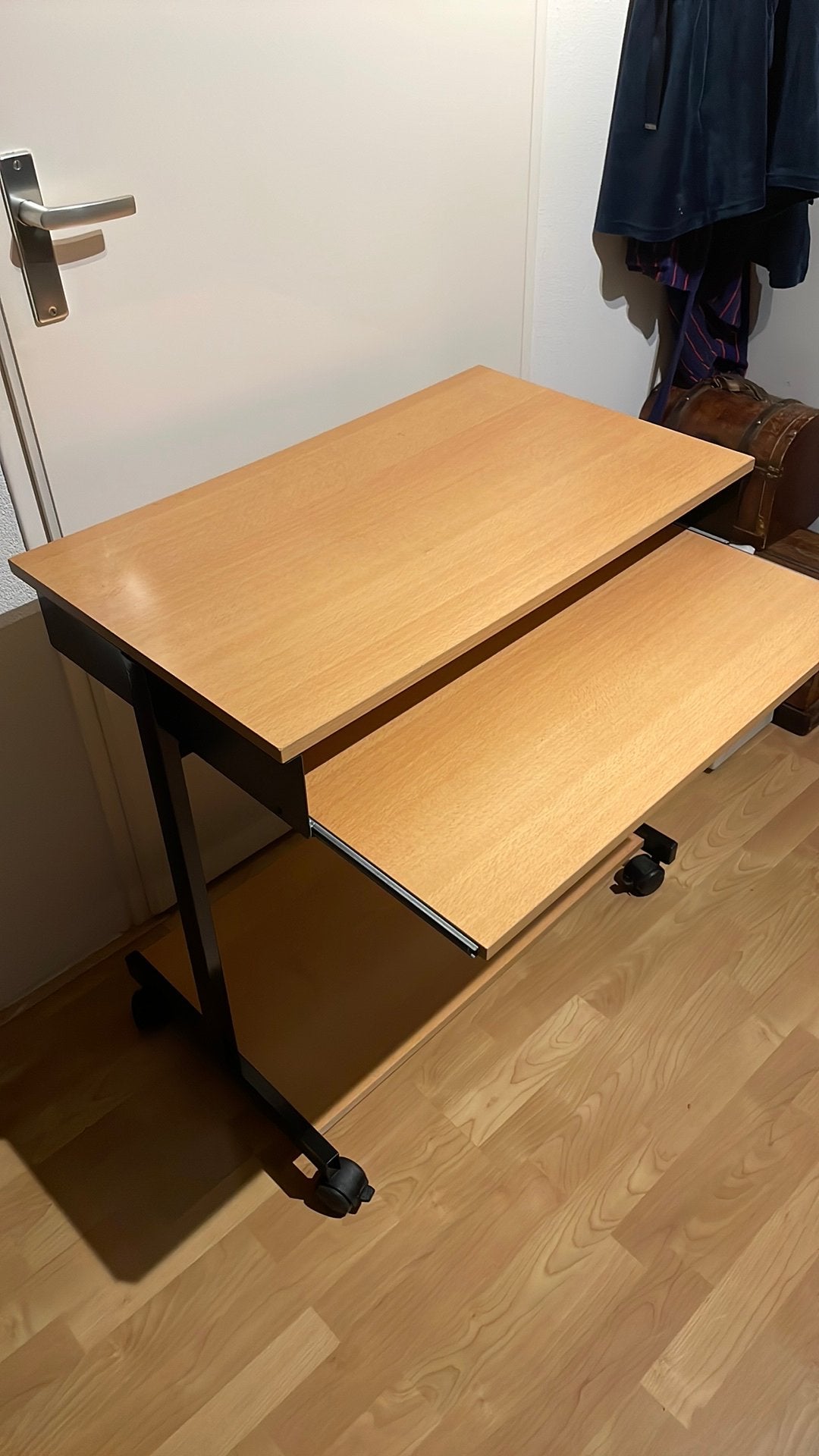 Computermeubel, Ophalen, Zo goed als nieuw, 70 tot 120 cm