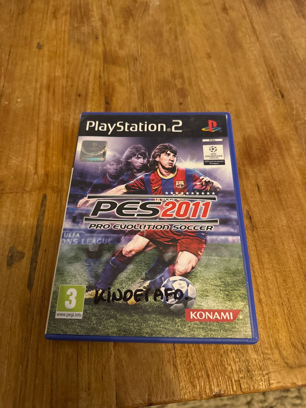 PES 2011 Pro Evolution Soccer PlayStation 2, 2 spelers, Eén computer, Ophalen of Verzenden, Zo goed als nieuw