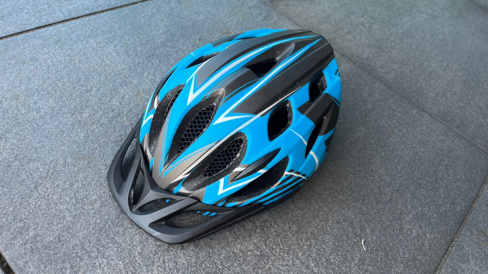 Nette fietshelm voor fiets of mtb, Ophalen of Verzenden, Zo goed als nieuw, Overige maten, Heer of Dame
