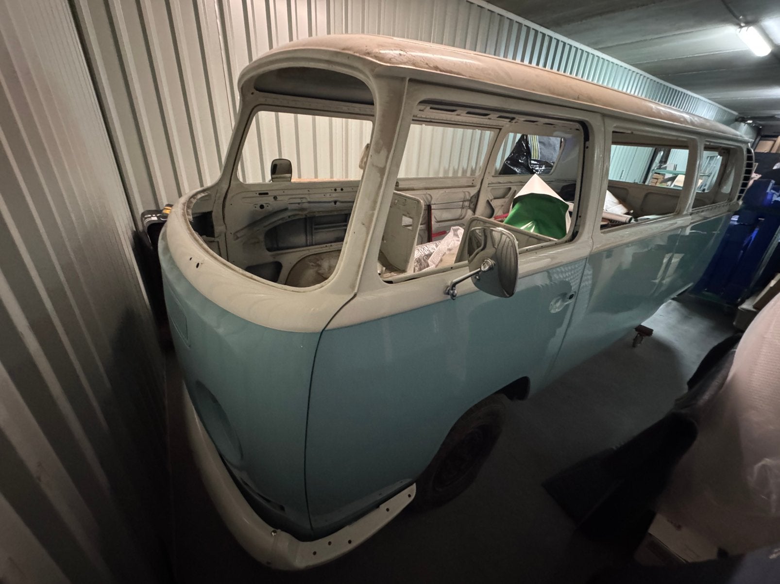 Volkswagen T2 bus project, Ophalen
