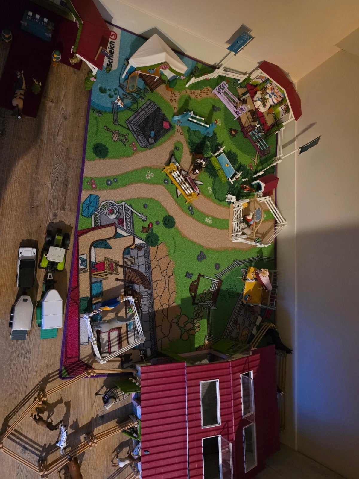Grote Schleich set paardenstal en manege set enz, Ophalen, Zo goed als nieuw, Jongen of Meisje