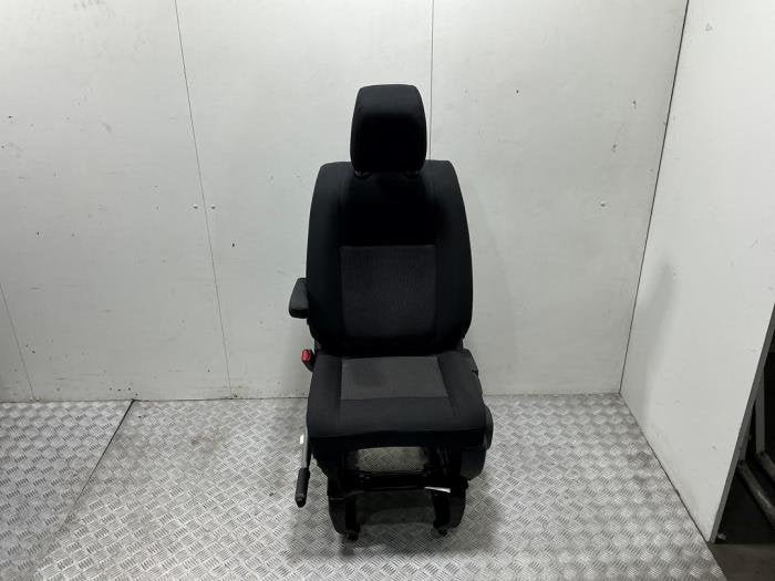 Stoel links van een Peugeot Expert (Expert 16-), 12 maanden garantie, Gebruikt, -, -