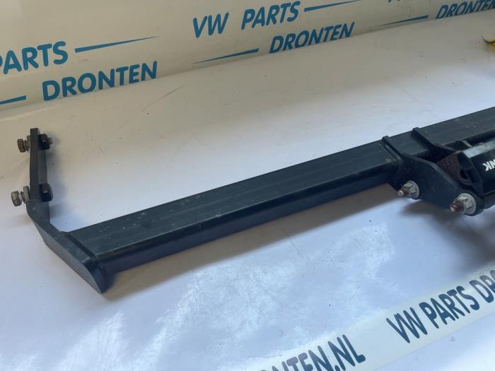 Trekhaak van een Seat Arona, Gebruikt, -, Verzenden, -