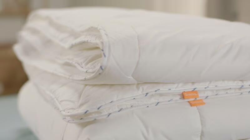 Emma 4 seizoenen dekbed 220x240, Huis en Inrichting, Slaapkamer | Beddengoed, Gebruikt, Wit, Tweepersoons, Ophalen of Verzenden