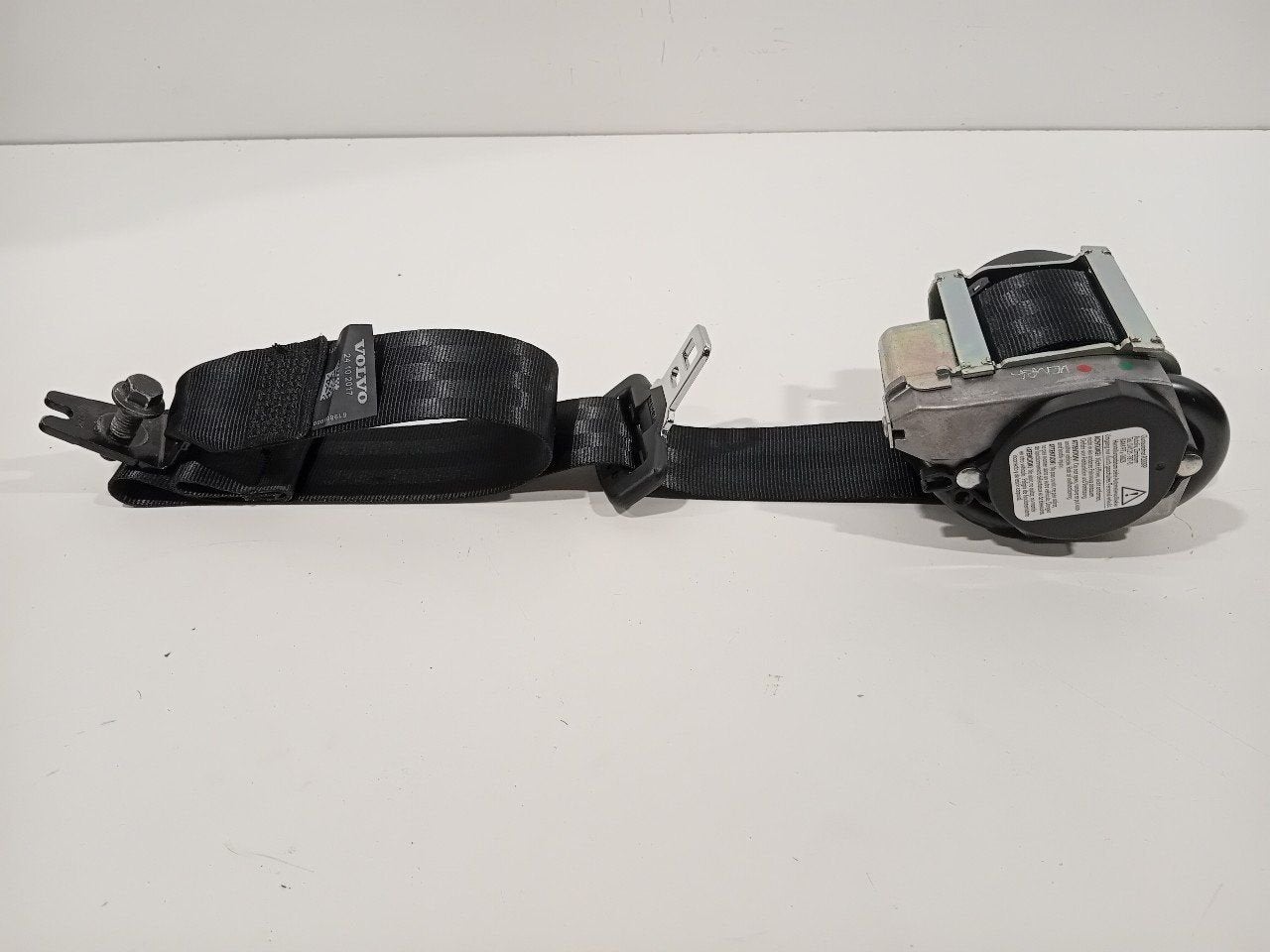 Veiligheidsgordel rechts achter Volvo V40, Onderdelen@venauto.nl, Van der Ven Autorecycling B.V., Gebruikt, Ettenseweg 76, 4706 PB Roosendaal, The Netherlands