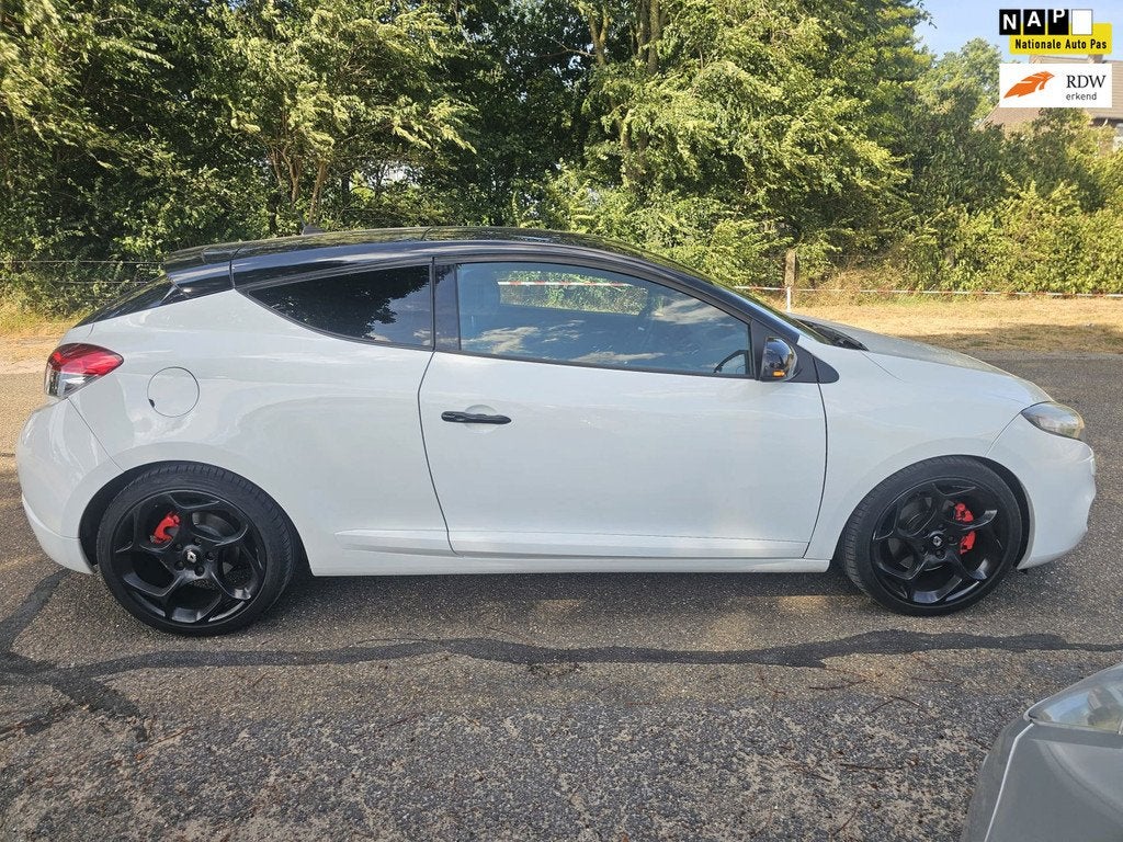 Renault Mégane Coupé 2.0 TCe GT, Auto's, Renault, Gebruikt, 1295 kg, 4 cilinders, Leder en Stof