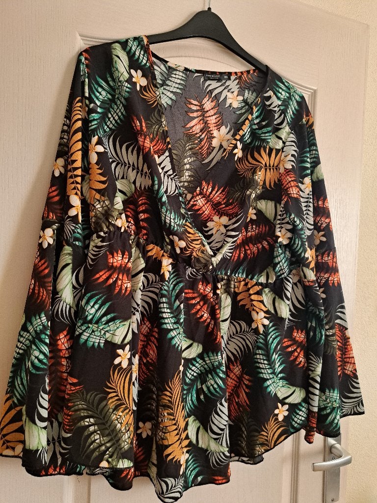 Dames blouse tuniek met tropische print maat 3XL 46 48 ZGAN, Ophalen of Verzenden, Zo goed als nieuw, Maat 46/48 (XL) of groter