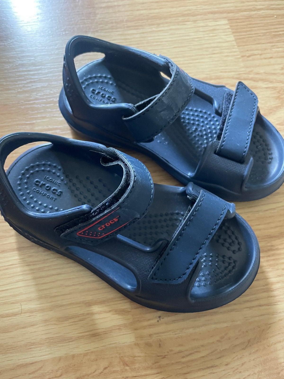 Crocs sandalen maat 24 EU (8c) zo goed als nieuw, Kinderen en Baby's, Kinderkleding | Schoenen en Sokken, Jongen of Meisje, Schoenen