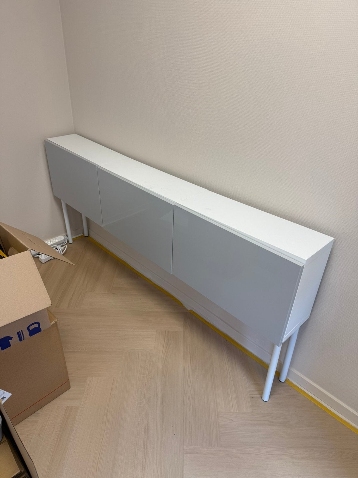 Wandkastje te koop, Ophalen, Zo goed als nieuw, 25 tot 50 cm