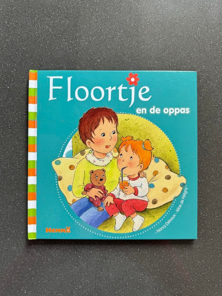 Floortje en de oppas, Ophalen of Verzenden, Zo goed als nieuw, Fictie algemeen
