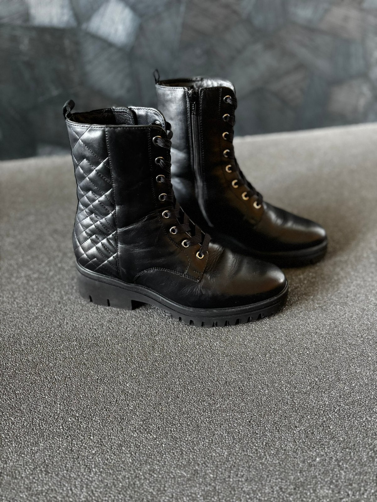 Hassia zwarte leren veterschoenen / enkellaarsjes- Maat 39, Ophalen of Verzenden, Zo goed als nieuw, Zwart