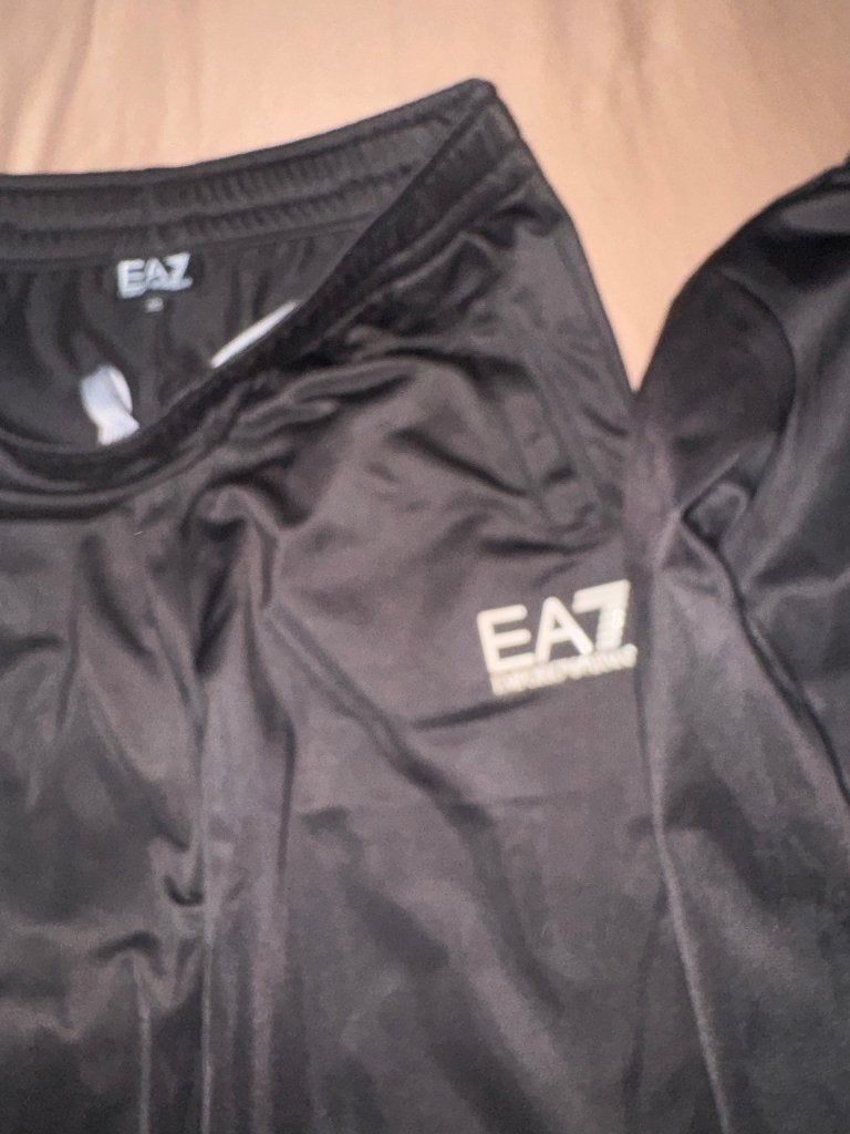 Armani trainingspak, Jongen of Meisje, Sport- of Zwemkleding, Ophalen of Verzenden, Zo goed als nieuw