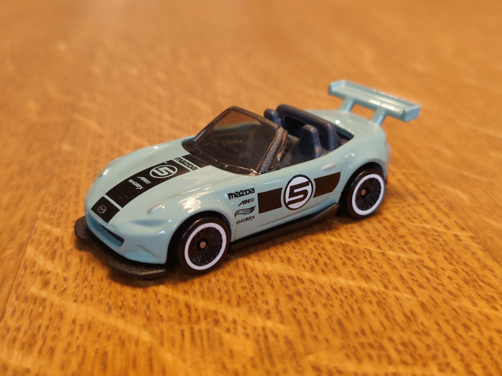 Hot Wheels Mazda MX 5 Miata, Hobby en Vrije tijd, Ophalen of Verzenden, Overige typen