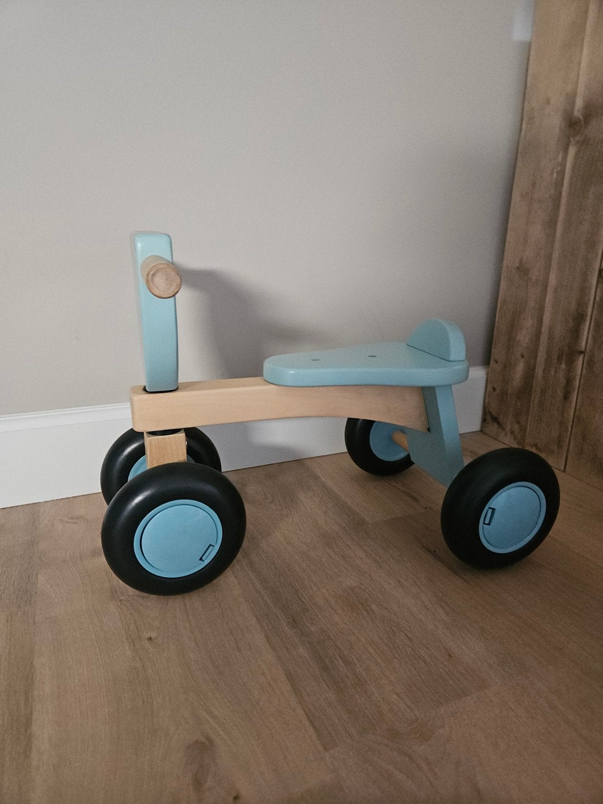 Houten loopfietsje blauw - Perfect voor de kleintjes!