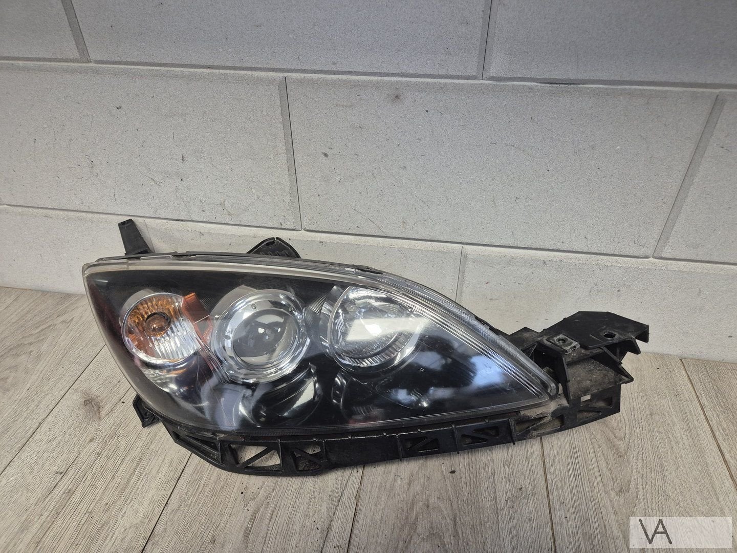 Mazda 3 van 2003 tot 2008 koplamp rechts nette staat €50, Gebruikt, -, -, Ophalen of Verzenden