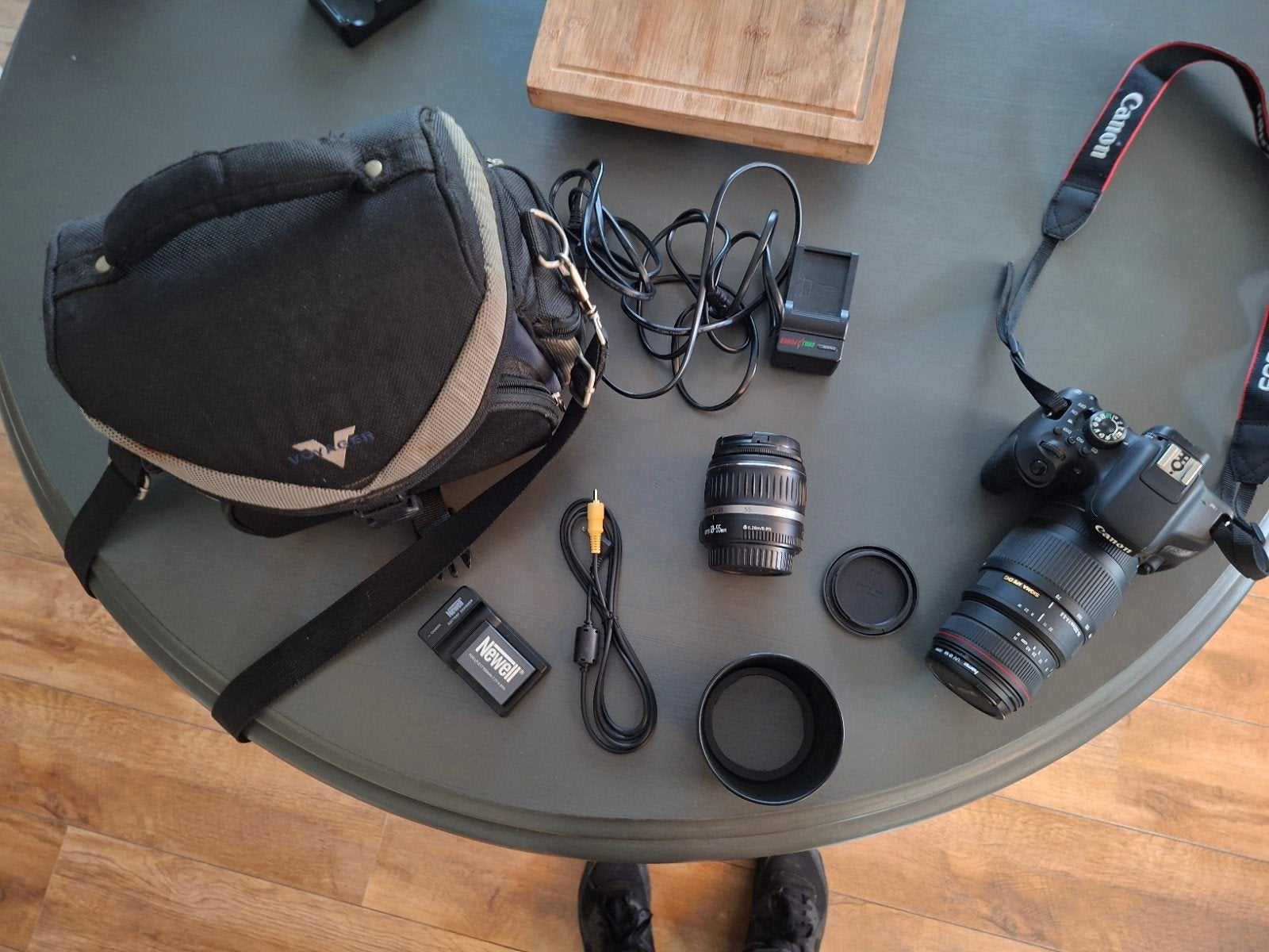 Canon EOS 750D met Sigma 70-300mm en Canon 18-55mm lenzen, Audio, Tv en Foto, Fotocamera's Digitaal, Gebruikt, Spiegelreflex, Canon