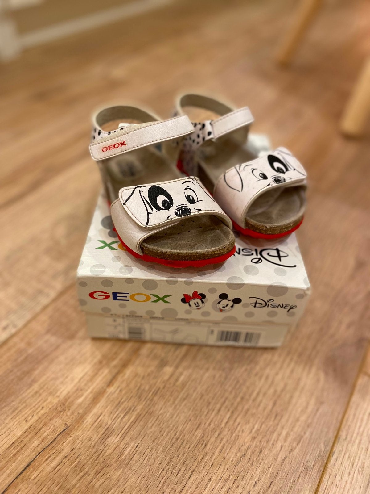 Geox disney dalmatiër sandalen maat 24, Overige typen, Zo goed als nieuw, Verzenden, Meisje