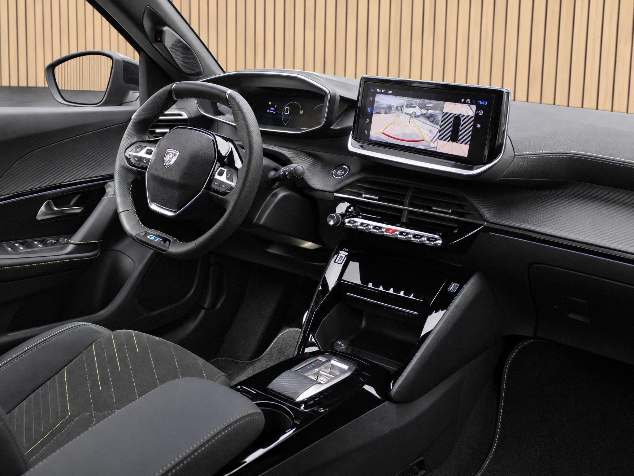 Peugeot 2008 1.2 Hybrid 145 GT VOORRAAD KORTING, Auto's, Euro 6, 1199 cc, Zwart, Origineel Nederlands