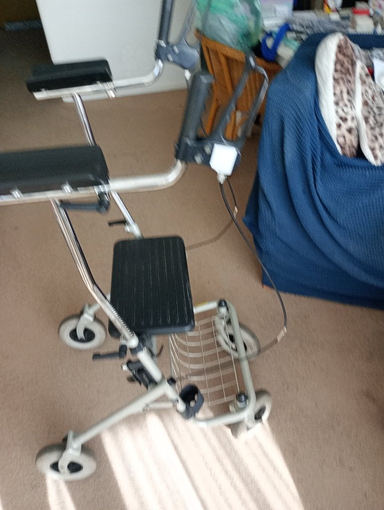 Armsteun rollator opknappertje, Diversen, Rollators, Ophalen, Gebruikt