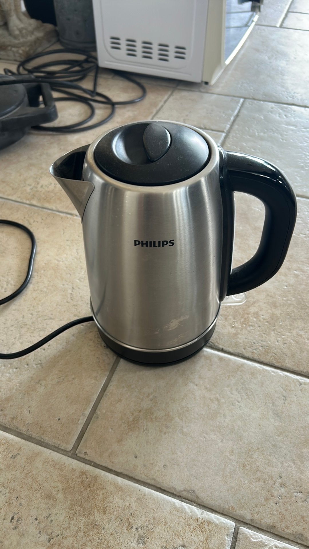 Philips waterkoker, 1 tot 2 liter, Ophalen, Zo goed als nieuw
