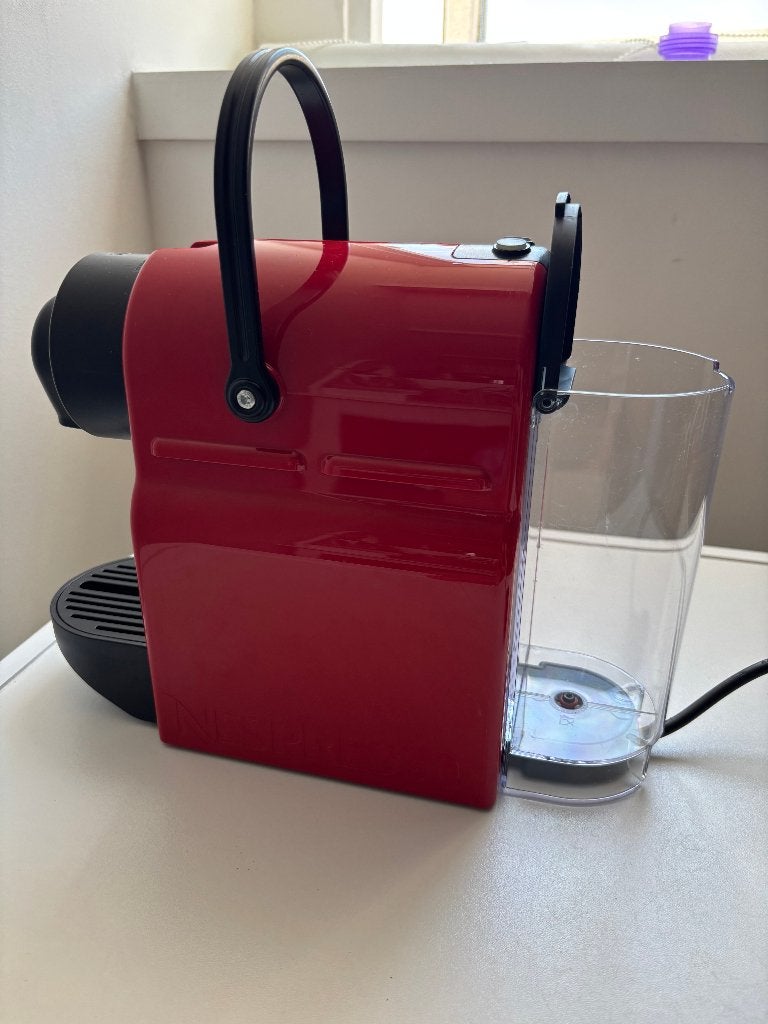 nespresso apparaat, Witgoed en Apparatuur, Koffiezetapparaten, Ophalen, Gebruikt, Espresso apparaat, Koffiepads en cups