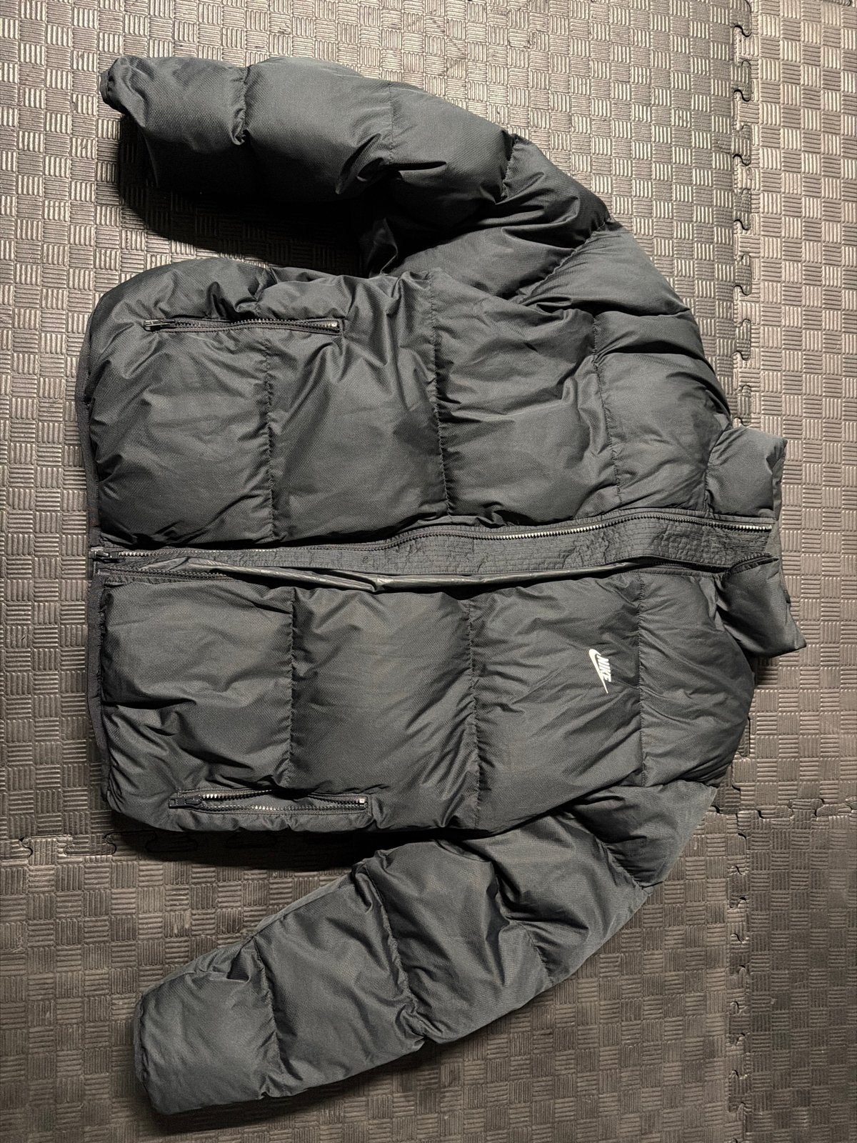 Nike Puffer Jas Zwart - Maat L, Kleding | Heren, Ophalen of Verzenden, Zo goed als nieuw, Maat 52/54 (L), Zwart