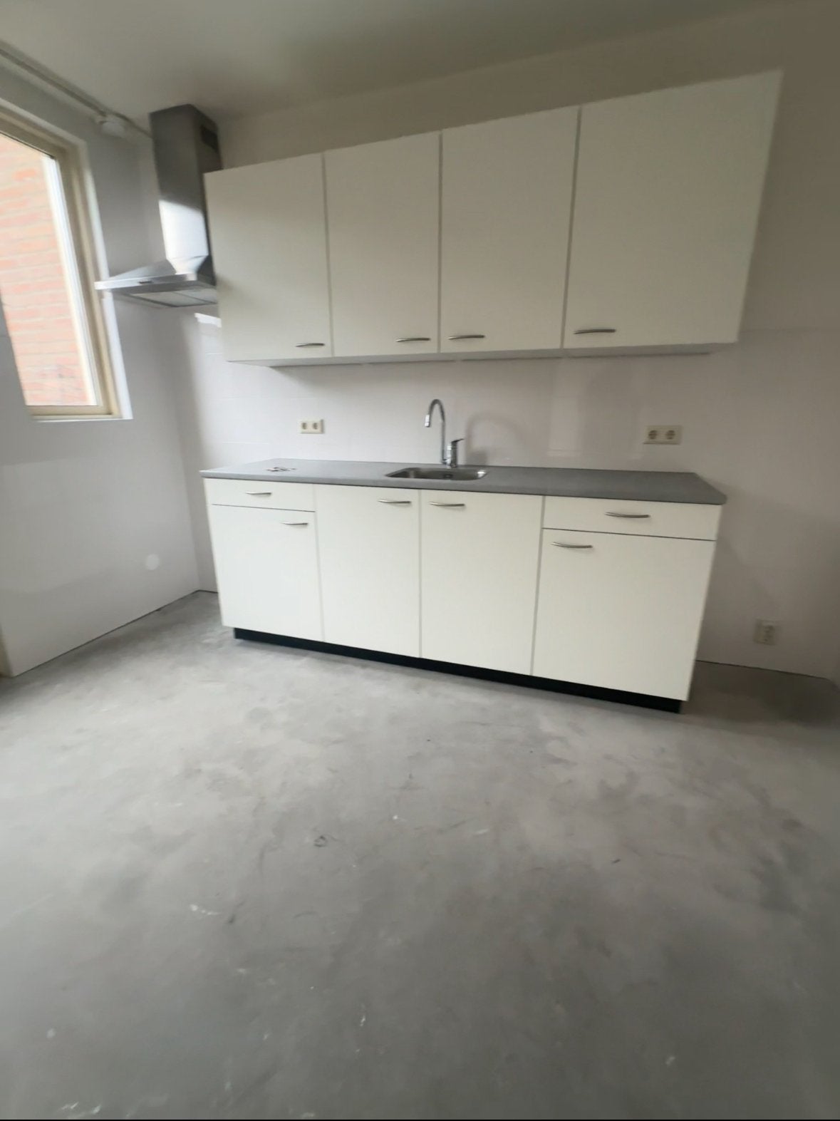 Nieuwe bruynzeel Keuken - Wit met Grijs Blad, Wit, Nieuw, Enkelwandige keuken, Ophalen of Verzenden