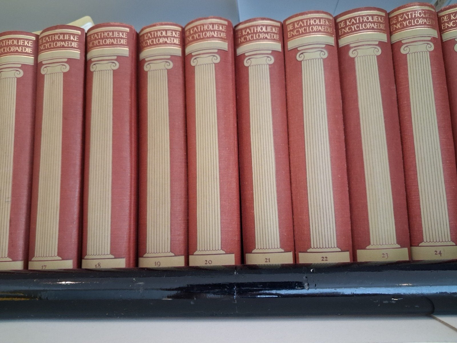 De Katholieke Encyclopedie - Complete 25-delige set uit 1954, Boeken, Encyclopedieën, Ophalen of Verzenden