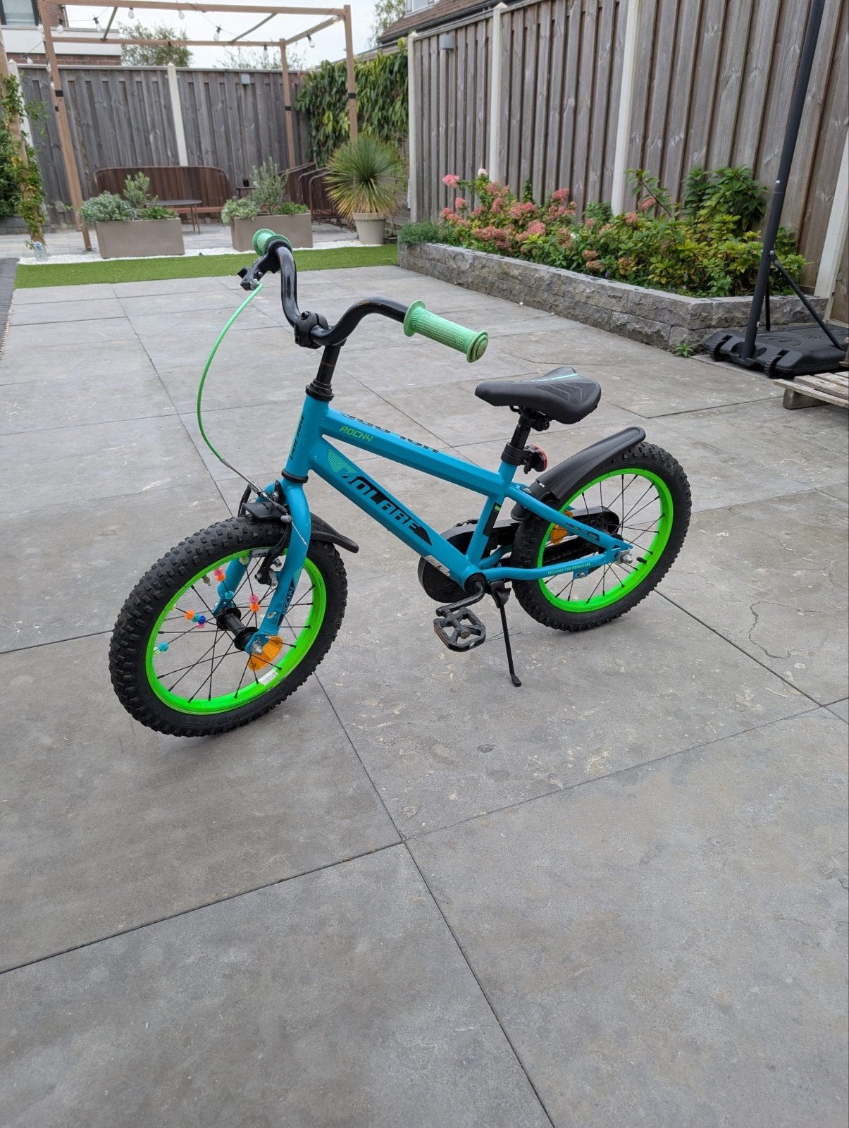 Volare Rocky 16 inch kinderfiets - Blauw/Groen, Fietsen en Brommers, Ophalen, Terugtraprem, Zijwieltjes, Volare
