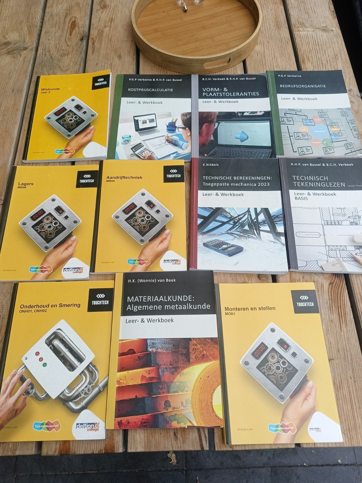 Boeken Werktuigbouwkunde Mechanical Engineering MBO 4 Deltio, Boeken, Ophalen of Verzenden, Gelezen, Werktuigbouwkunde