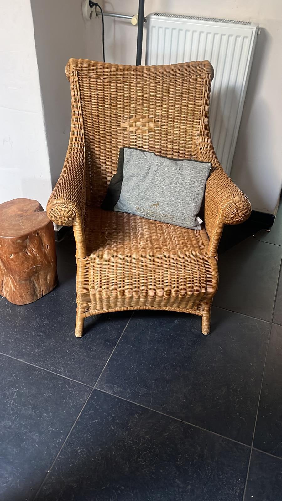 Mooie rieten fauteuil - stoel, Ophalen, Zo goed als nieuw, 75 tot 100 cm, 50 tot 75 cm