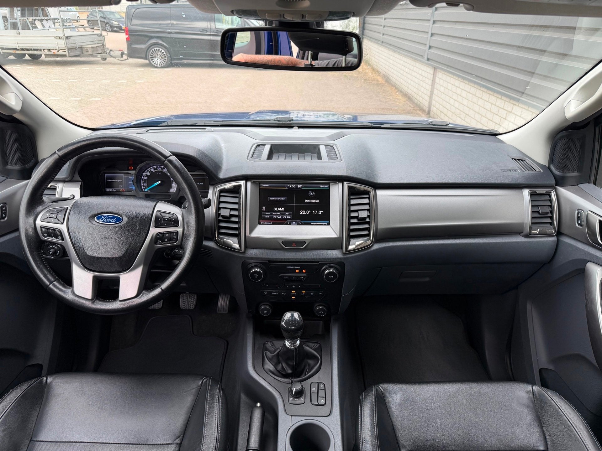 Ford Ranger 2.2 TDCi Limited Supercab NAVI | NAP | APK | 4X4, Auto's, Ford, Gebruikt, Zwart, 4 cilinders, Blauw