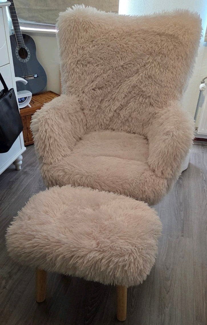 Fauteuil/stoel HVILSTED voetenbank off-white teddy, Huis en Inrichting, Ophalen, Hout, 75 tot 100 cm, Zo goed als nieuw